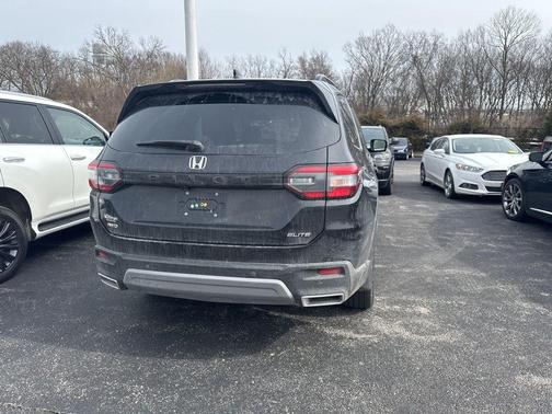 2024 Honda Pilot Elite
