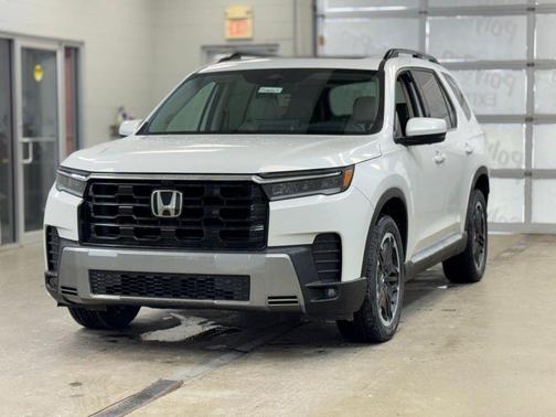 2026 Honda Pilot Touring 8-Passenger