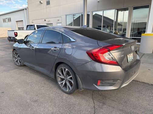 2019 Honda Civic Touring