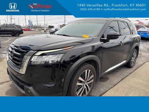 2022 Nissan Pathfinder Platinum 4WD