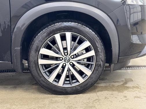 2022 Nissan Pathfinder Platinum 4WD