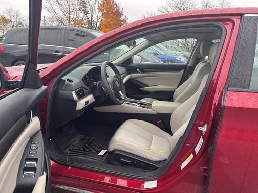 2021 Honda Accord Hybrid EX