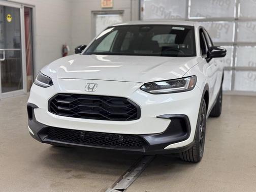 2025 Honda HR-V AWD Sport