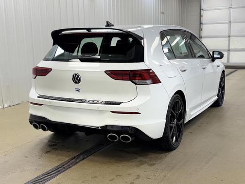 2023 Volkswagen Golf R 20th Anniversary Edition