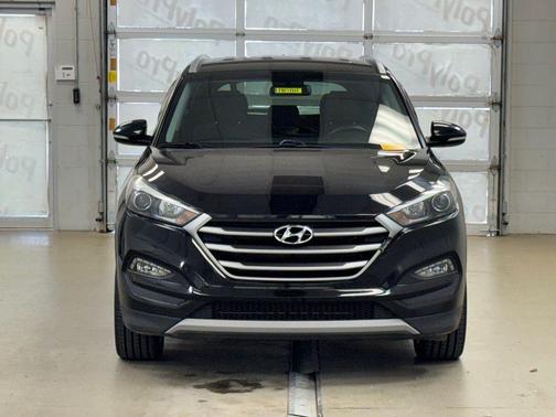 Black Noir Pearl 2018 Hyundai TUCSON Sport
