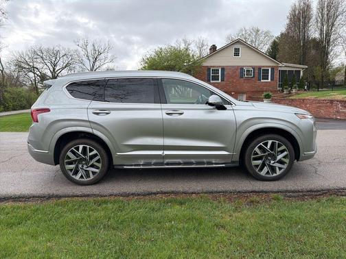 Shimmering Silver 2022 Hyundai SANTA FE Calligraphy