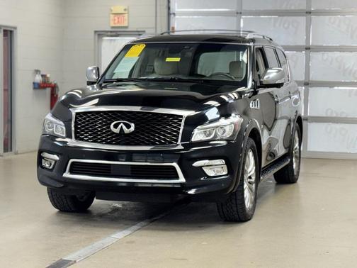 2017 INFINITI QX80 Base