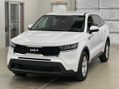 2022 Kia Sorento LX