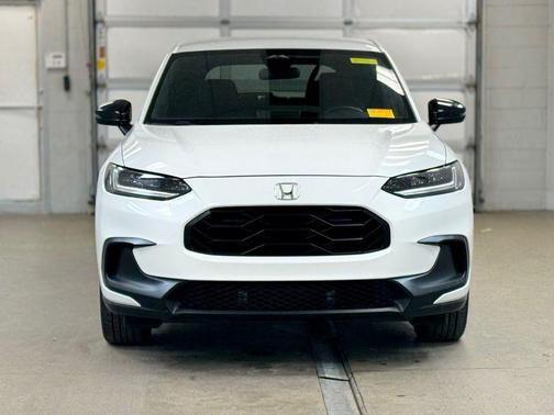 2023 Honda HR-V AWD Sport