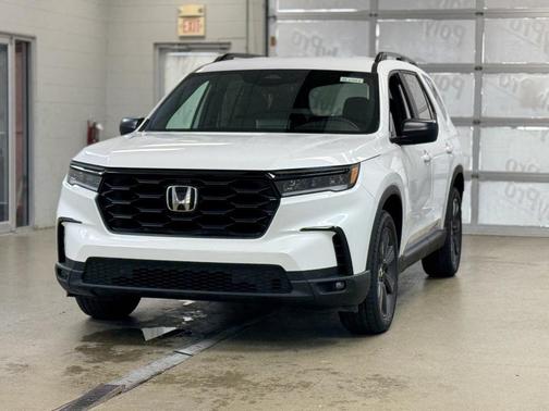 2025 Honda Pilot Sport