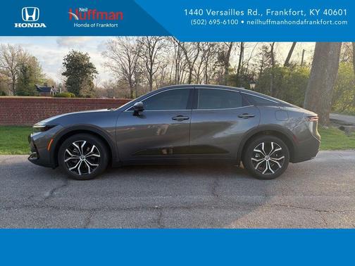 Magnetic Gray Metallic 2023 Toyota Crown Limited