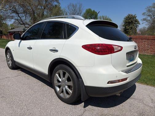 Moonlight White 2015 INFINITI QX50 Journey