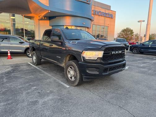 Granite Crystal Metallic Clearcoat 2022 RAM 2500 Tradesman Crew Cab 4x4 6'4' Box