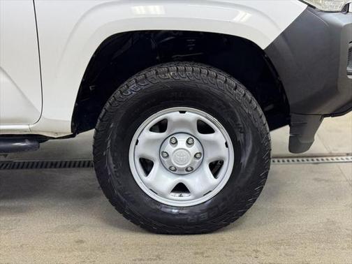 2018 Toyota Tacoma SR