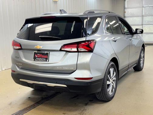 Sterling Gray Metallic 2023 Chevrolet Equinox Premier w/1LZ