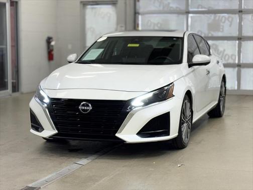 2024 Nissan Altima 2.5 SL