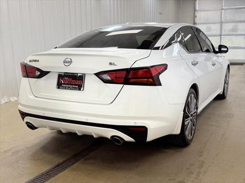 2024 Nissan Altima 2.5 SL