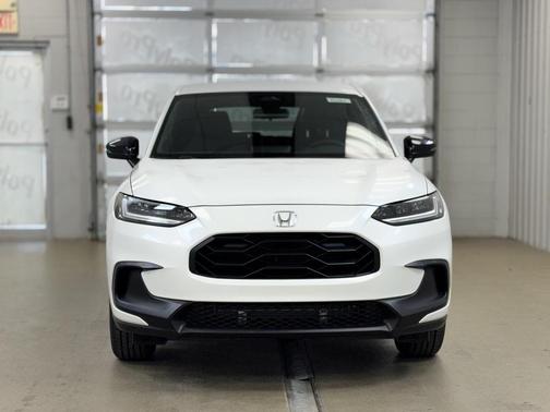 2025 Honda HR-V AWD Sport