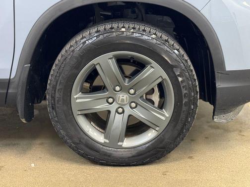 Sonic Gray Pearl 2023 Honda Ridgeline RTL-E