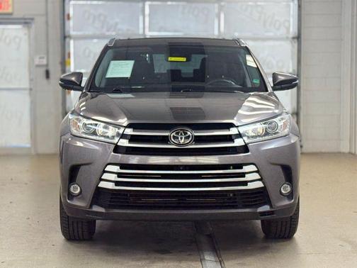 2019 Toyota Highlander Limited Platinum