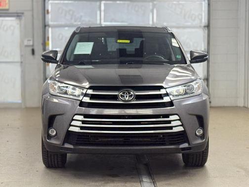 2019 Toyota Highlander Limited Platinum