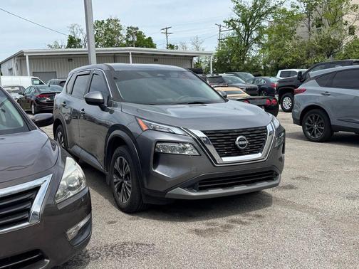 Gun Metallic 2023 Nissan Rogue SV
