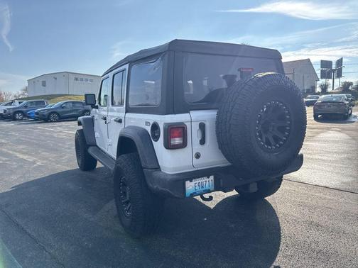 2022 Jeep Wrangler Willys