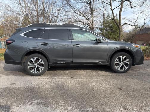 2020 Subaru Outback Touring XT