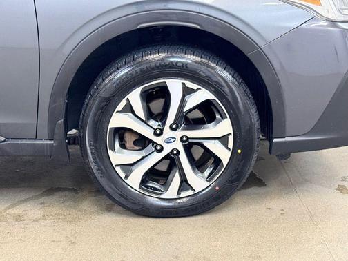 2020 Subaru Outback Touring XT