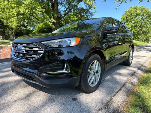 Agate Black Metallic 2022 Ford Edge SEL