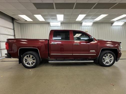 2016 Chevrolet Silverado 1500 High Country