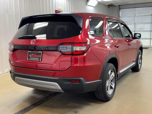Radiant Red Metallic II 2023 Honda Pilot AWD EX-L 7 Passenger