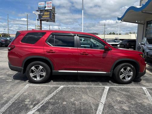 2023 Honda Pilot AWD EX-L 7 Passenger