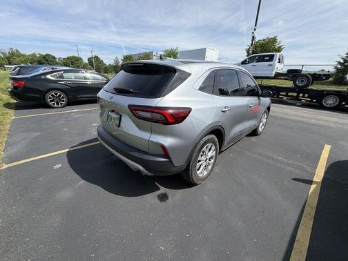 Iconic Silver Metallic 2023 Ford Escape Active