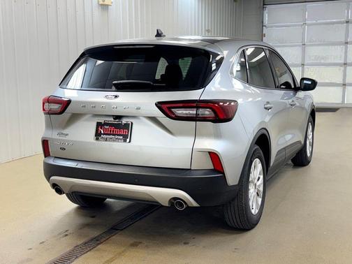 Iconic Silver Metallic 2023 Ford Escape Active