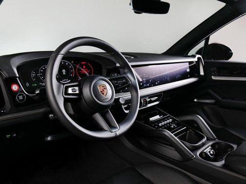 Chromite Black Metallic 2026 Porsche Cayenne Cayenne