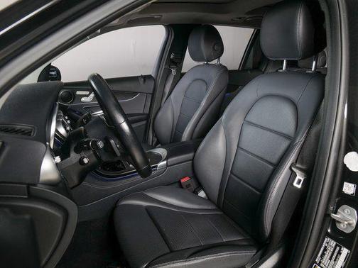 2021 Mercedes-Benz GLC 300 4MATIC