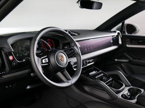 Chalk 2026 Porsche Cayenne Cayenne