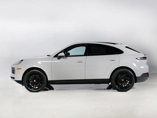 Chalk 2026 Porsche Cayenne Cayenne