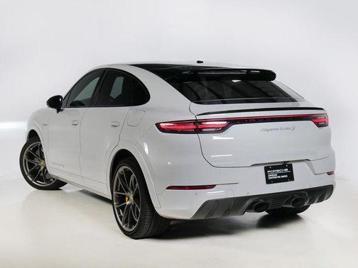 2021 Porsche Cayenne Cayenne Turbo S E-Hybrid