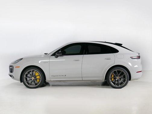 2021 Porsche Cayenne Cayenne Turbo S E-Hybrid