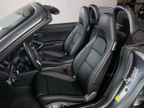 Vanadium Grey Metallic 2025 Porsche 718 Boxster S