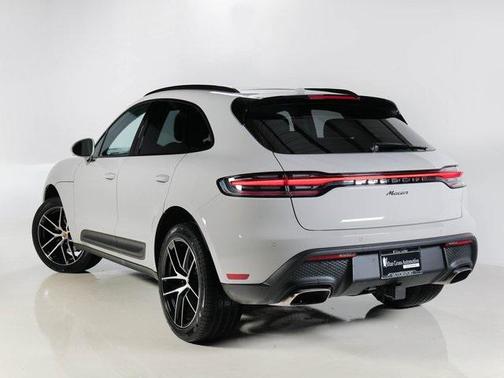 2025 Porsche Macan
