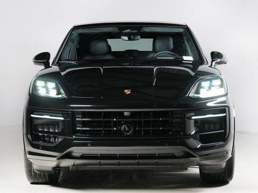2026 Porsche Cayenne GTS