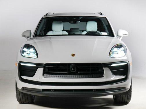 Chalk 2026 Porsche Macan Macan