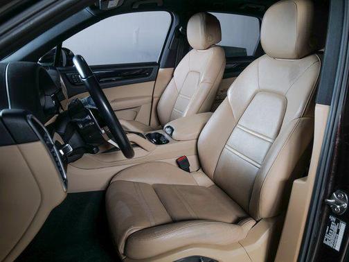 2019 Porsche Cayenne Cayenne