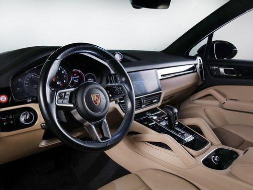 2019 Porsche Cayenne Cayenne