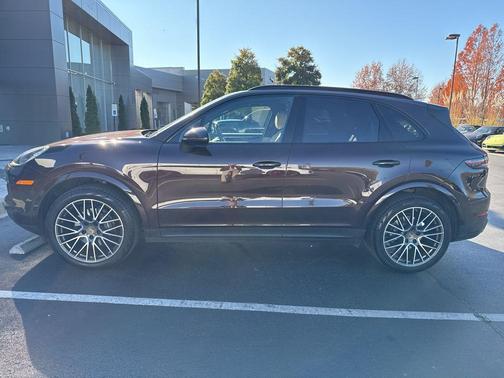 2019 Porsche Cayenne Cayenne