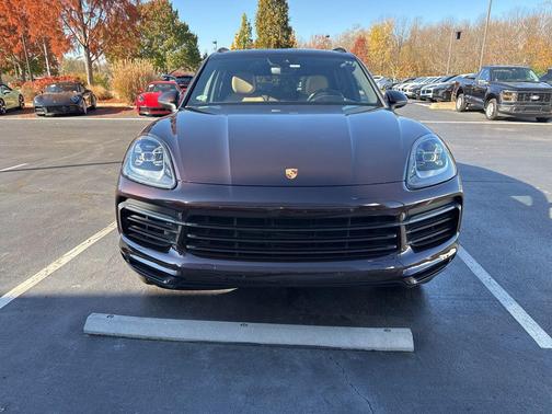 2019 Porsche Cayenne Cayenne