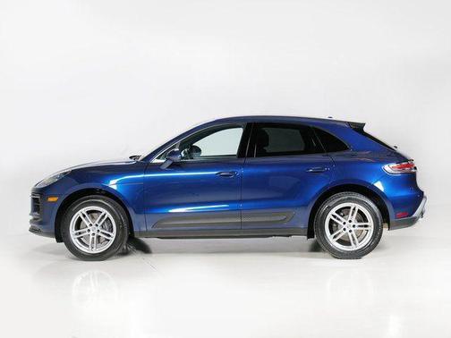2023 Porsche Macan Turbo